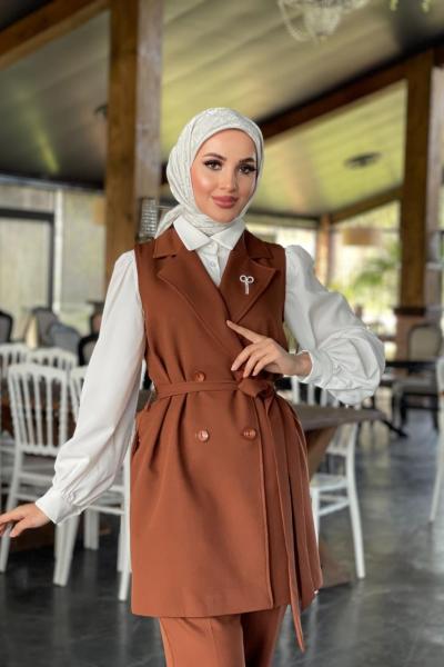 Belgin Yelekli Pantolonlu Takım Kahverengi