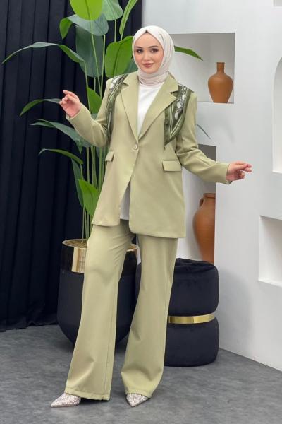 Fularlı Ceket Takım Fıstık Yeşili