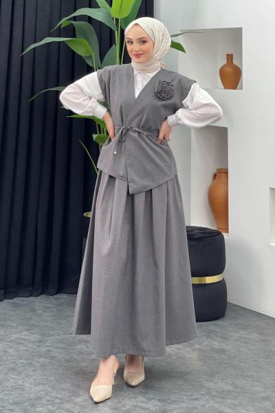 Gül Detaylı Etekli Takım Gri