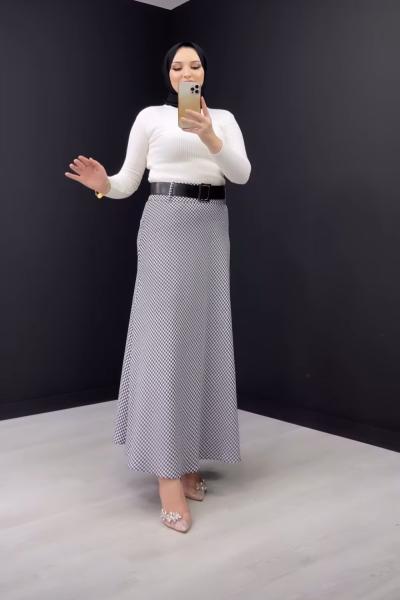 Kare Desenli Etek Beyaz