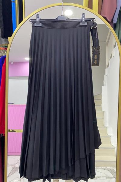 Kat Detaylı Etek Siyah