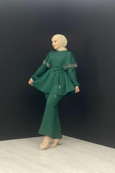 Püsküllü Takım Zümrüt